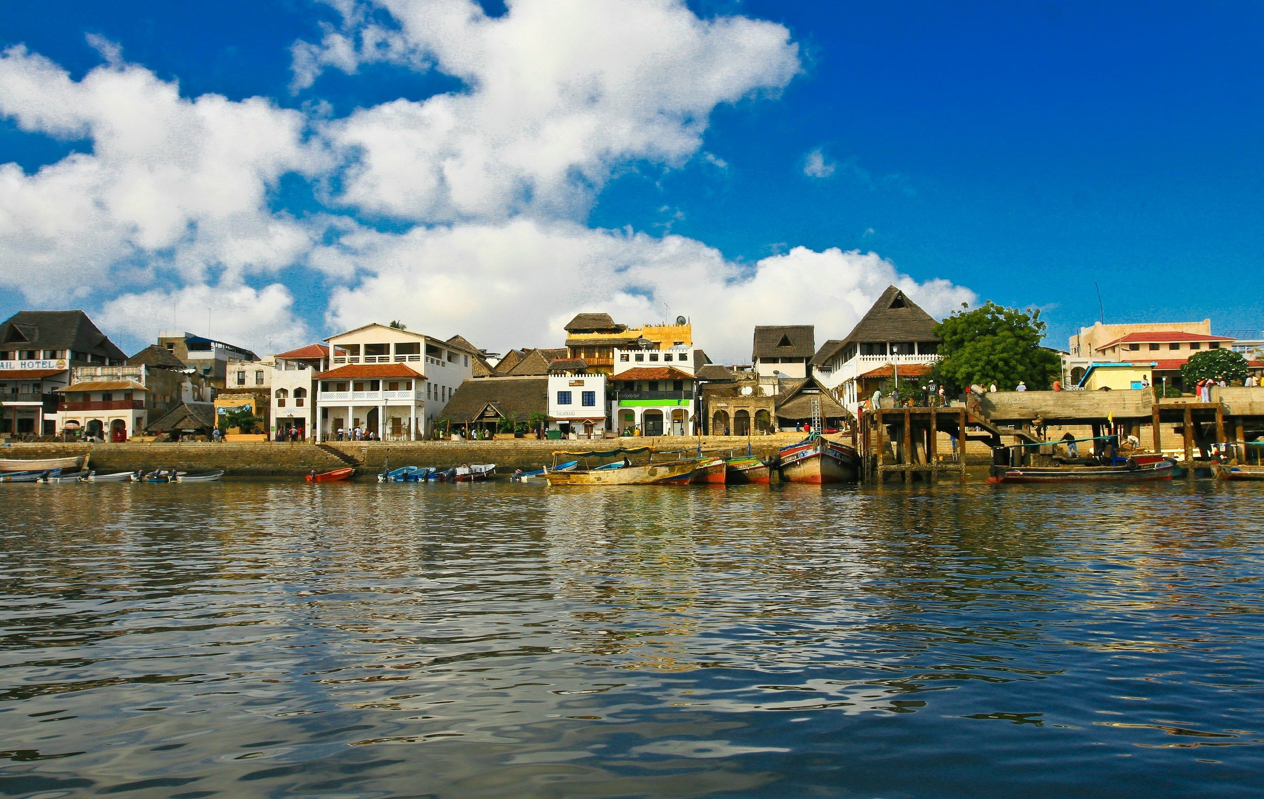 Edificios históricos en el casco antiguo de Lamu